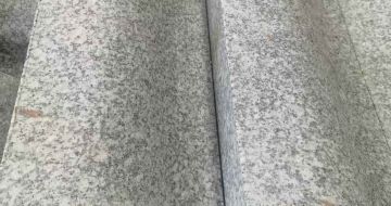 开封芙蓉白S型拉丝面路沿石