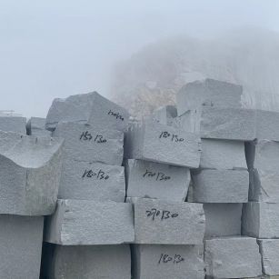 开封芝麻白花岗石