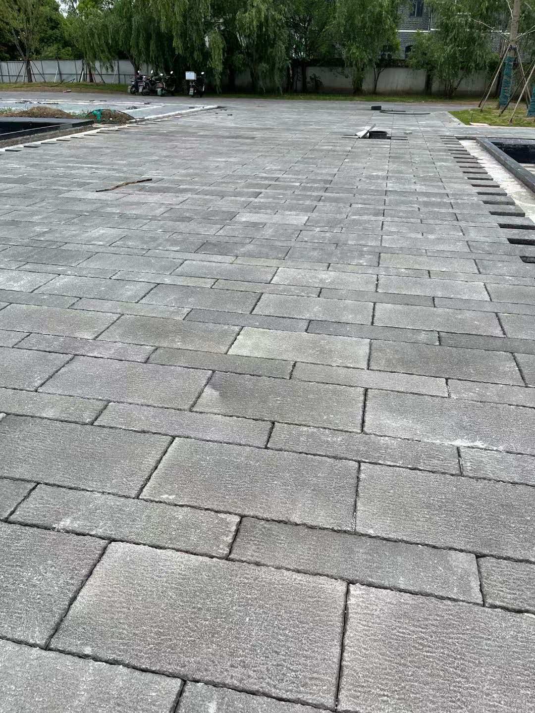 开封 工地仿古石铺装现场实拍