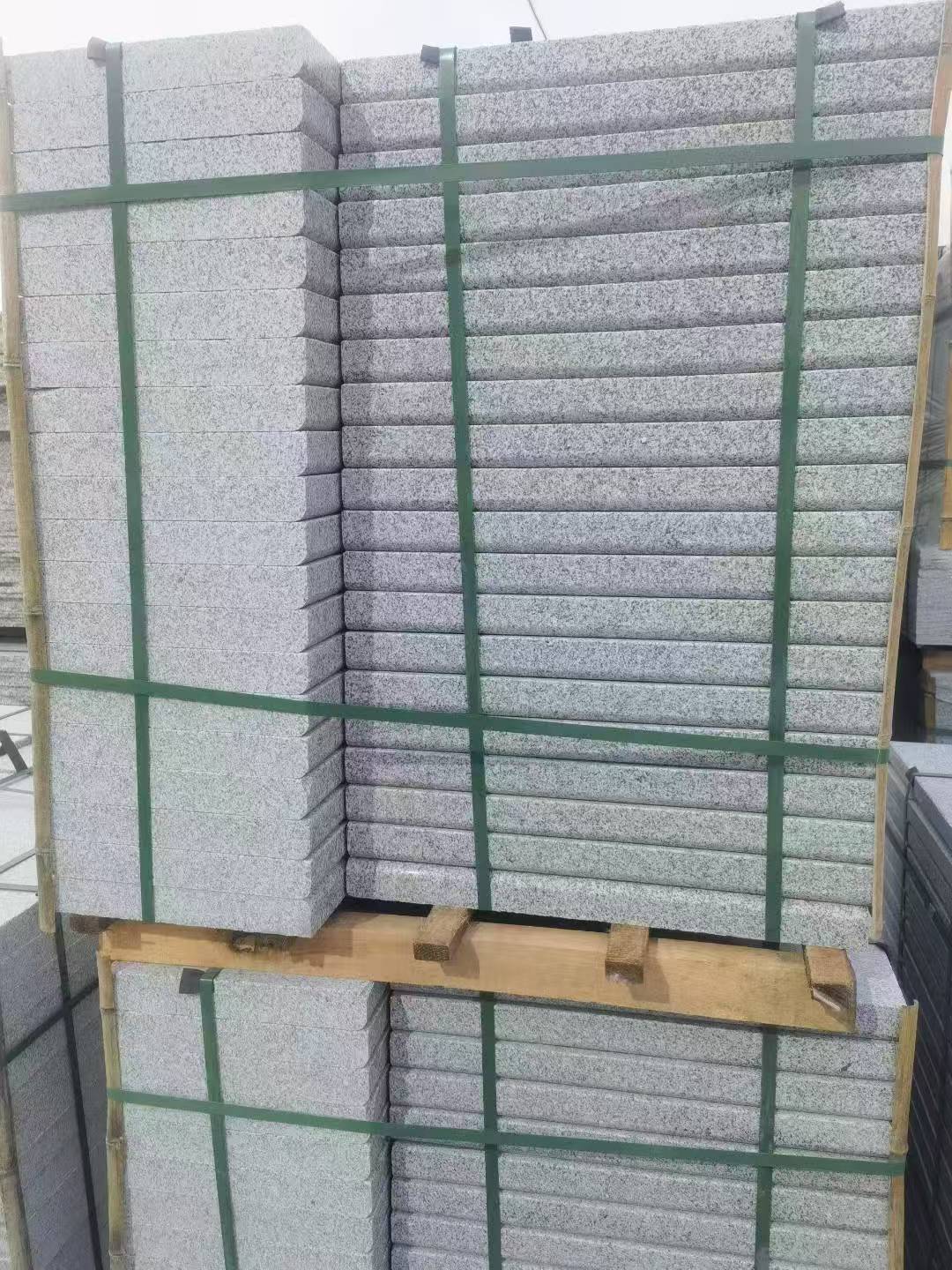 开封 5公分芝麻白，倒斜角，室外楼梯踏步