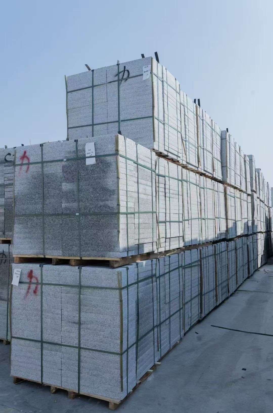 开封 芙蓉白、大花白、小白花荔枝面成品地铺石