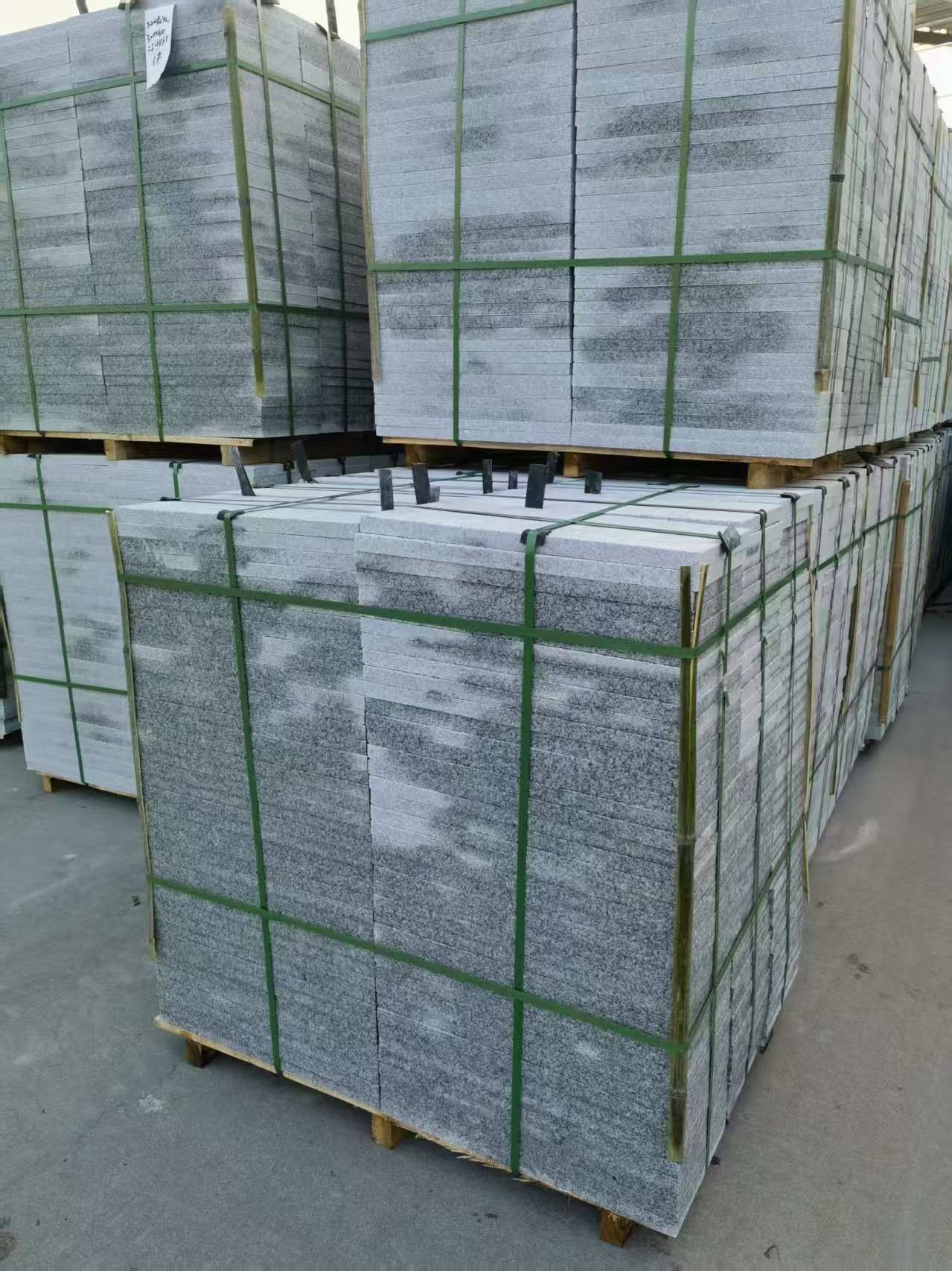 开封 芝麻白地铺石材