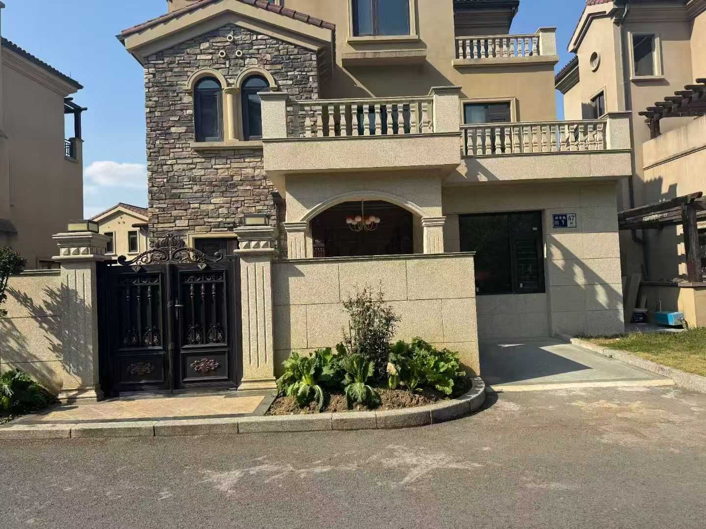 开封黄金麻别墅干挂效果展示