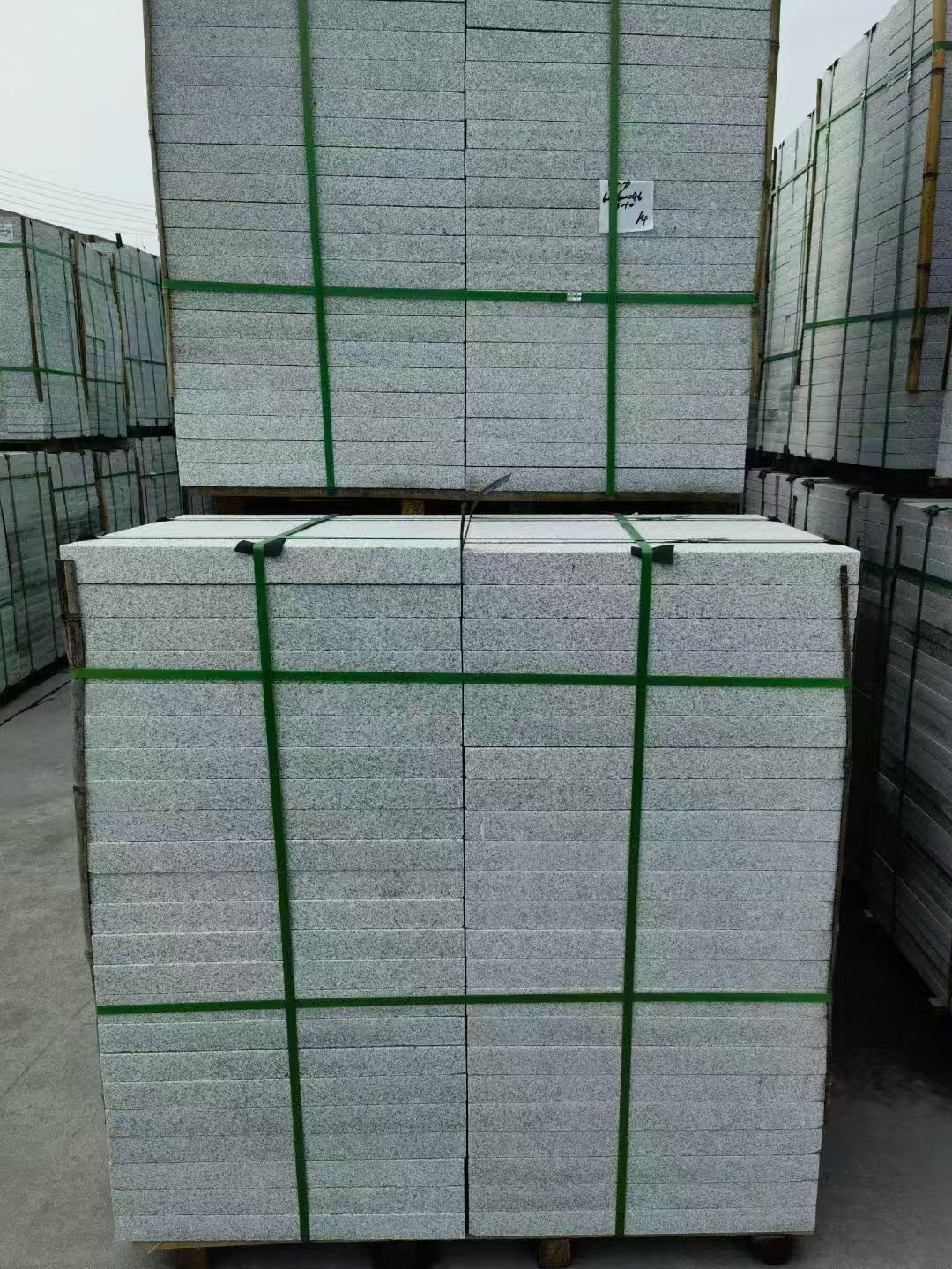 开封 火烧面地铺石，街道广场园林市政工程板，1.8~5.0厚均有现货