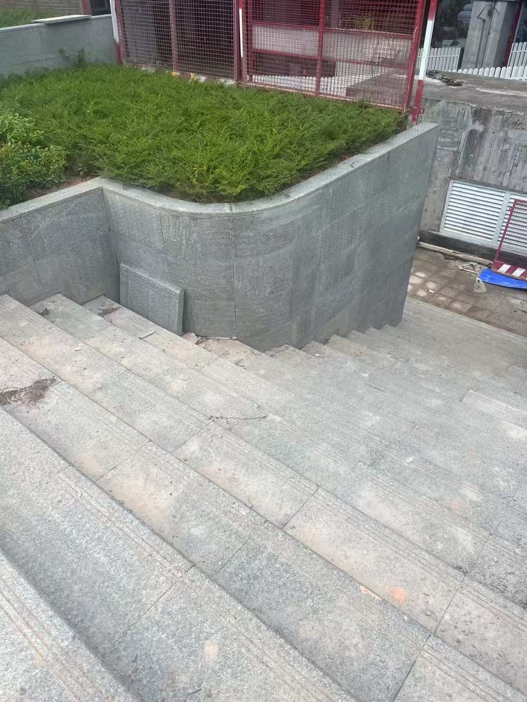 开封 芝麻黑火烧面铺装案例