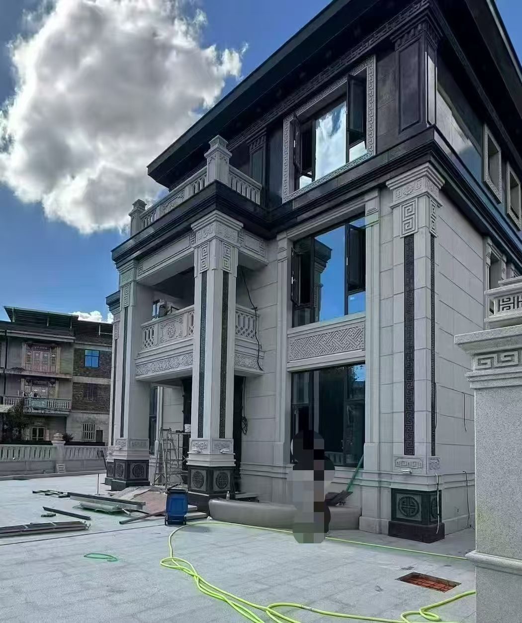 开封 别墅干挂，芝麻白与芝麻黑完美配合