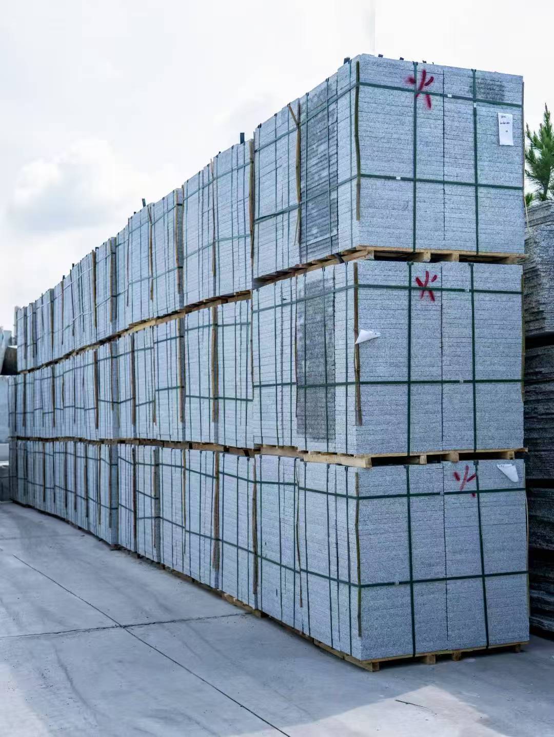 开封 芙蓉白3公分火烧地铺成品300*600